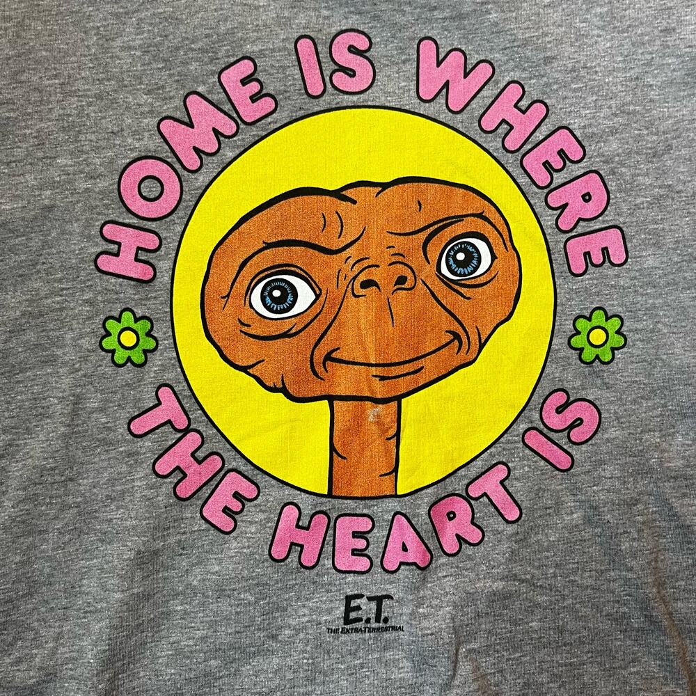 ET Extra Terrestrial Junior's MD "Home Is Where The Heart Is" Graphic T-shirt - Picture 2 of 4